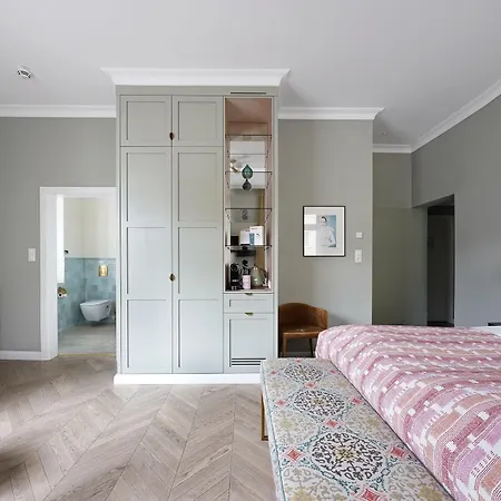 Numa Mozart Appart hôtel 4*